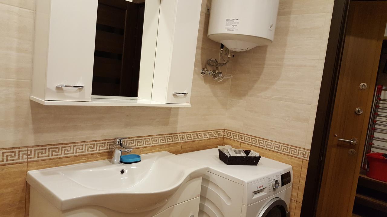 Mimino Apartment Deluxe First Line Batumi Eksteriør bilde