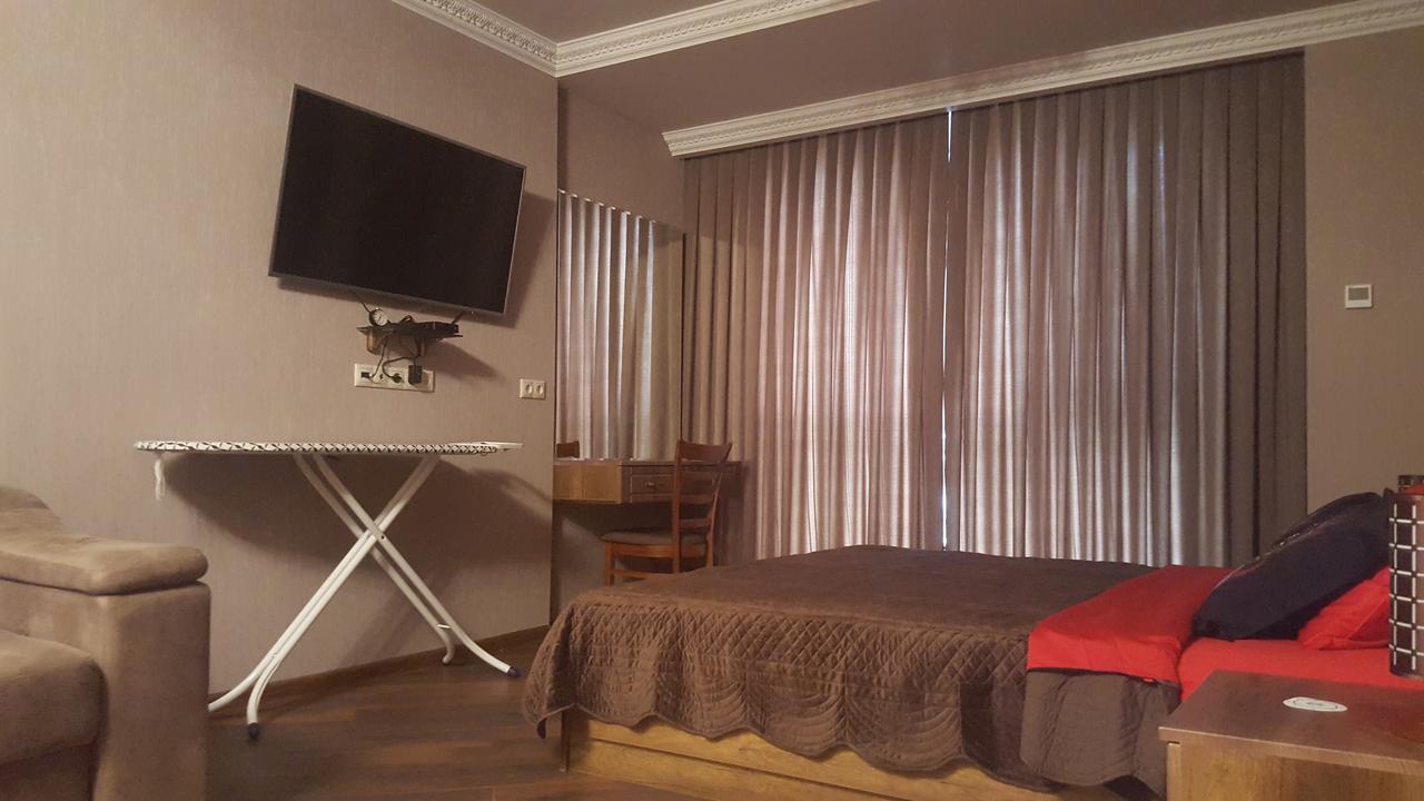 Mimino Apartment Deluxe First Line Batumi Eksteriør bilde
