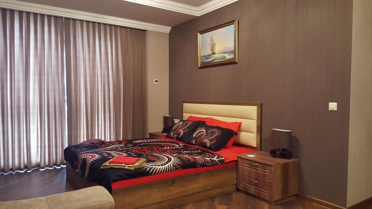 Mimino Apartment Deluxe First Line Batumi Eksteriør bilde
