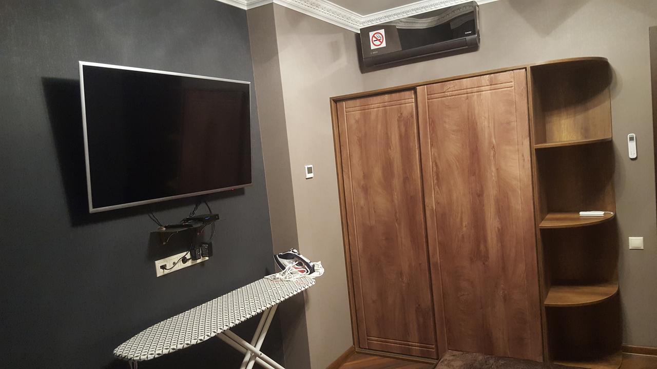 Mimino Apartment Deluxe First Line Batumi Eksteriør bilde