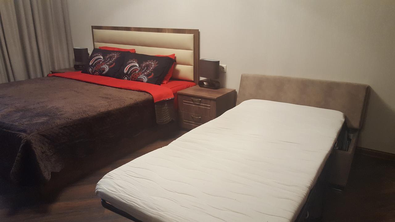 Mimino Apartment Deluxe First Line Batumi Eksteriør bilde